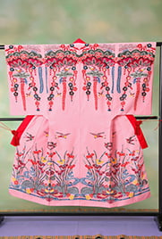 女性琉球衣装